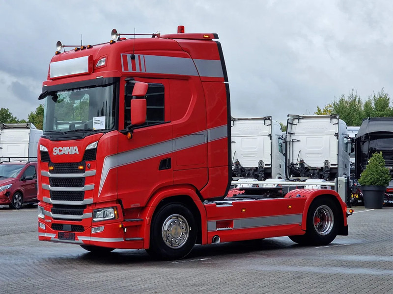 Scania S500 NGS Highline 4x2 - Retarder - Night clima - 2x tank - Full spoiler - Led - Trækker: billede 4 Scania S500 NGS Highline 4x2 - Retarder - Night clima - 2x tank - Full spoiler - Led - Trækker: billede 4