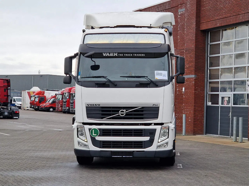 Volvo FH 13.460 Globetrotter 4x2 - Euro 5 EEV - 2x tank - Steel/Air - Fridge - Trækker: billede 2 Volvo FH 13.460 Globetrotter 4x2 - Euro 5 EEV - 2x tank - Steel/Air - Fridge - Trækker: billede 2