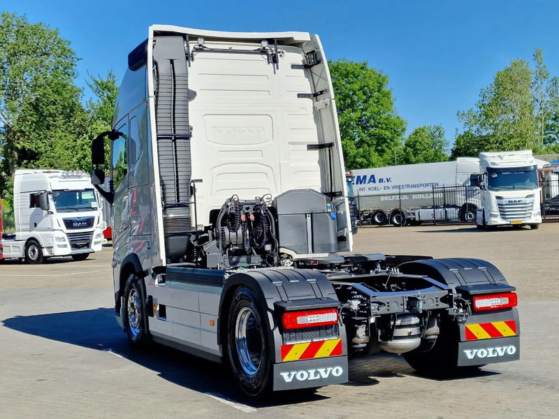 Volvo FH 13.500 Globetrotter XL 4x2 - NEW - Full spec - I parkcool - Full air - - Trækker: billede 5 Volvo FH 13.500 Globetrotter XL 4x2 - NEW - Full spec - I parkcool - Full air - - Trækker: billede 5