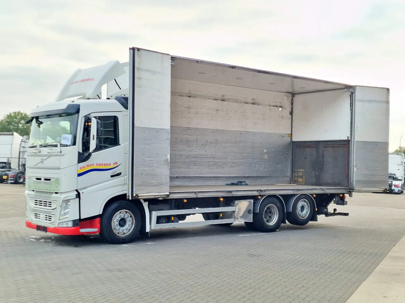 Volvo FH 13.460 lowroof 6x2 - Box with Sidedoors - 480 WB - Full air - Lastbil varevogn: billede 4 Volvo FH 13.460 lowroof 6x2 - Box with Sidedoors - 480 WB - Full air - Lastbil varevogn: billede 4