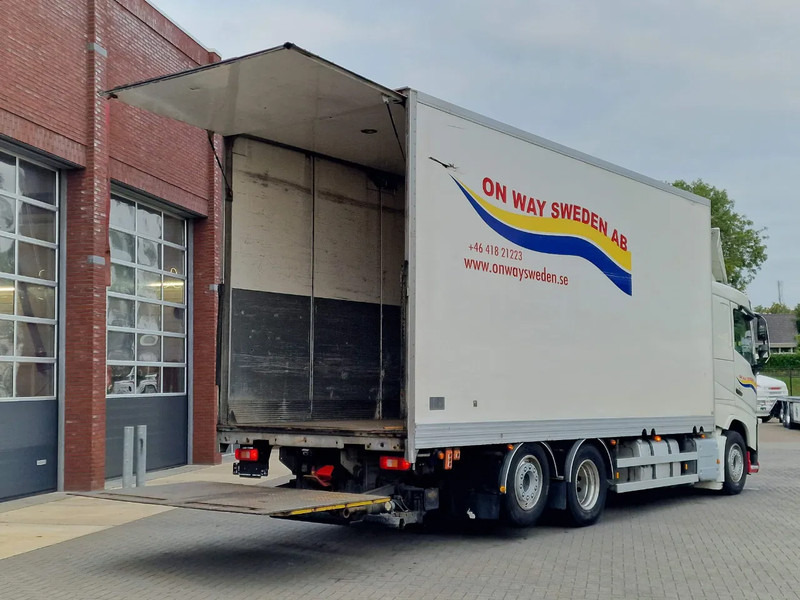 Lastbil varevogn Volvo FH 13.460 lowroof 6x2 - Box with Sidedoors - 480 WB - Full air: billede 11