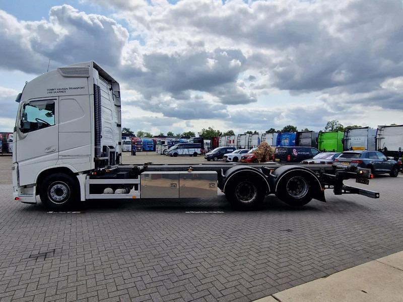 Volvo FH 13.500 Globetrotter XL 6x2 - BDF - Retarder - I parkcool - Full air - 4.90 WB - Containerbil/ Veksellad lastbil: billede 4 Volvo FH 13.500 Globetrotter XL 6x2 - BDF - Retarder - I parkcool - Full air - 4.90 WB - Containerbil/ Veksellad lastbil: billede 4