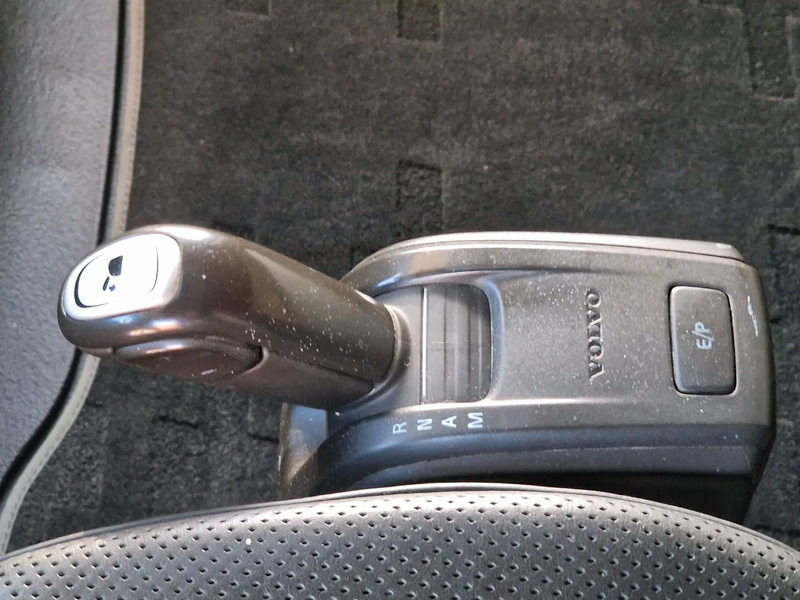 Lastbil med kran Volvo FH 13.540 8x4*4 - HMF2620 K6 Crane 2017 with remote - Retarder - HUB reduction: billede 16