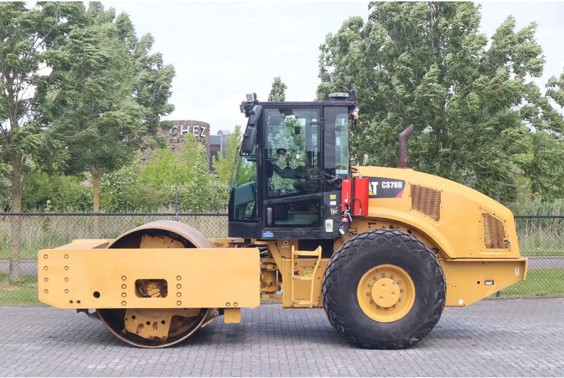 Caterpillar CS78B | TRIMBLE GPS | GOOD CONDITION - Tromle: billede 1 Caterpillar CS78B | TRIMBLE GPS | GOOD CONDITION - Tromle: billede 1