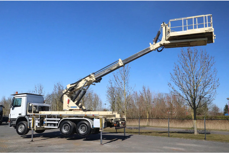 Mercedes-Benz Actros 2636 6X4 | TUNNEL PLATFORM | REMOTE DRIVING - Lastbil med kran: billede 2 Mercedes-Benz Actros 2636 6X4 | TUNNEL PLATFORM | REMOTE DRIVING - Lastbil med kran: billede 2