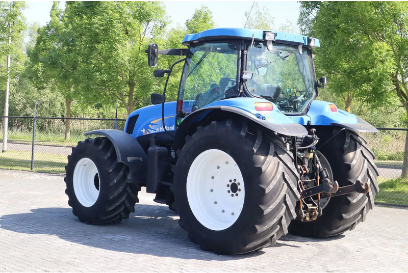 New Holland TS135A | 40 KM/H | 4X4 | SUPERSTEER - Traktor: billede 3 New Holland TS135A | 40 KM/H | 4X4 | SUPERSTEER - Traktor: billede 3