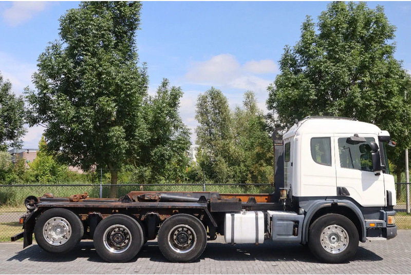 Scania P124-420 | 8X4 | HOOKLIFT | MANUAL | BIG AXLES | EURO 3 - Lastbil kroghejs: billede 4 Scania P124-420 | 8X4 | HOOKLIFT | MANUAL | BIG AXLES | EURO 3 - Lastbil kroghejs: billede 4