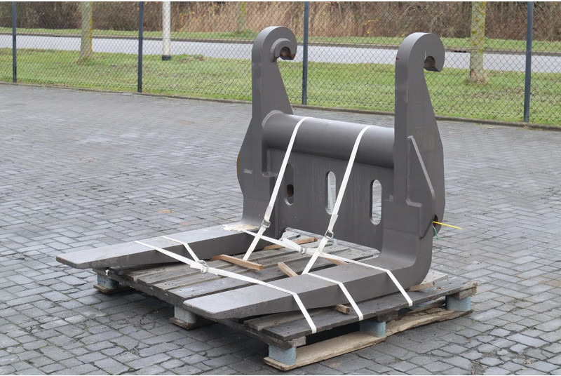 Volvo 91421 | STONE FORKS | VORKENBORD | GABEL | L150 - L220 - Gafler for Materialehåndteringsudstyr: billede 1 Volvo 91421 | STONE FORKS | VORKENBORD | GABEL | L150 - L220 - Gafler for Materialehåndteringsudstyr: billede 1