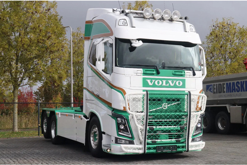 Volvo FH 16.750 | 6X2*4 | RETARDER | STEERING AXLE | JOAB HOOK | EURO 6 - Lastbil kroghejs: billede 2 Volvo FH 16.750 | 6X2*4 | RETARDER | STEERING AXLE | JOAB HOOK | EURO 6 - Lastbil kroghejs: billede 2
