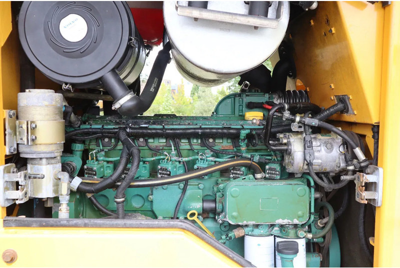 Leje en Volvo L70E | BUCKET | QUICK COUPLER | EXTRA FUNCT | AIRCO Volvo L70E | BUCKET | QUICK COUPLER | EXTRA FUNCT | AIRCO: billede 15 Leje en Volvo L70E | BUCKET | QUICK COUPLER | EXTRA FUNCT | AIRCO Volvo L70E | BUCKET | QUICK COUPLER | EXTRA FUNCT | AIRCO: billede 15