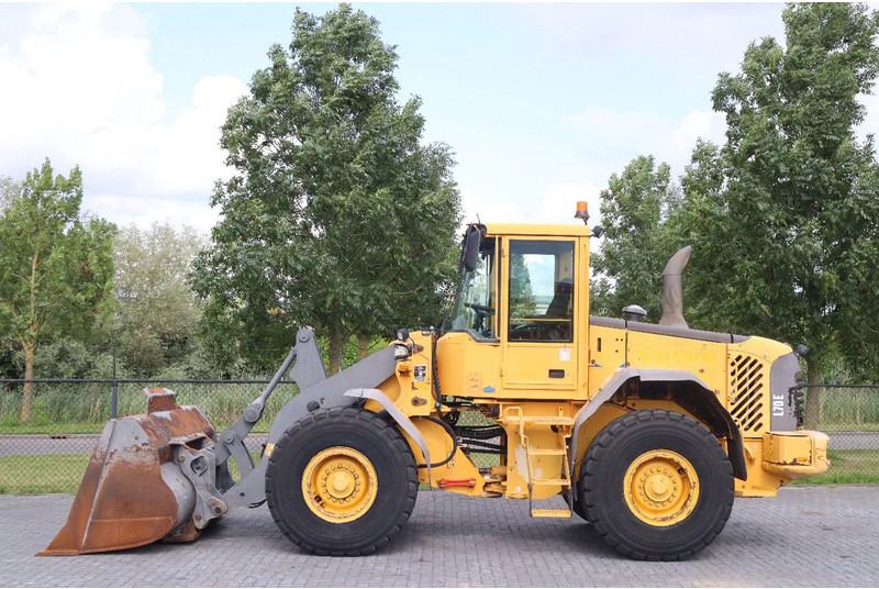 Volvo L70E | BUCKET | QUICK COUPLER | EXTRA FUNCT | AIRCO - Gummihjulslæsser: billede 1 Volvo L70E | BUCKET | QUICK COUPLER | EXTRA FUNCT | AIRCO - Gummihjulslæsser: billede 1