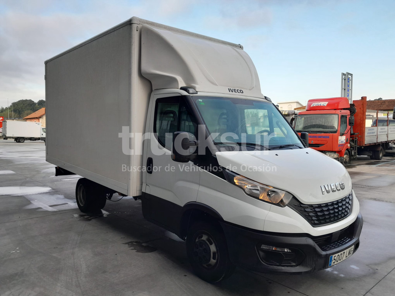 IVECO DAILY 35C16H - Varebil med kasse: billede 2 IVECO DAILY 35C16H - Varebil med kasse: billede 2