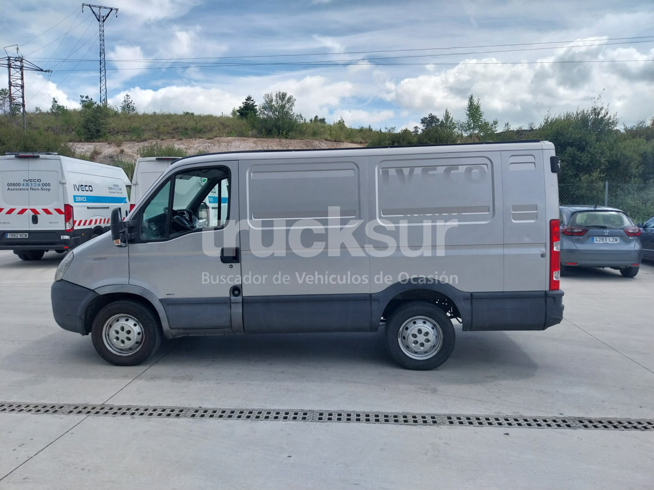 IVECO DAILY 35S12 7M3 - Varebil med kasse: billede 3 IVECO DAILY 35S12 7M3 - Varebil med kasse: billede 3