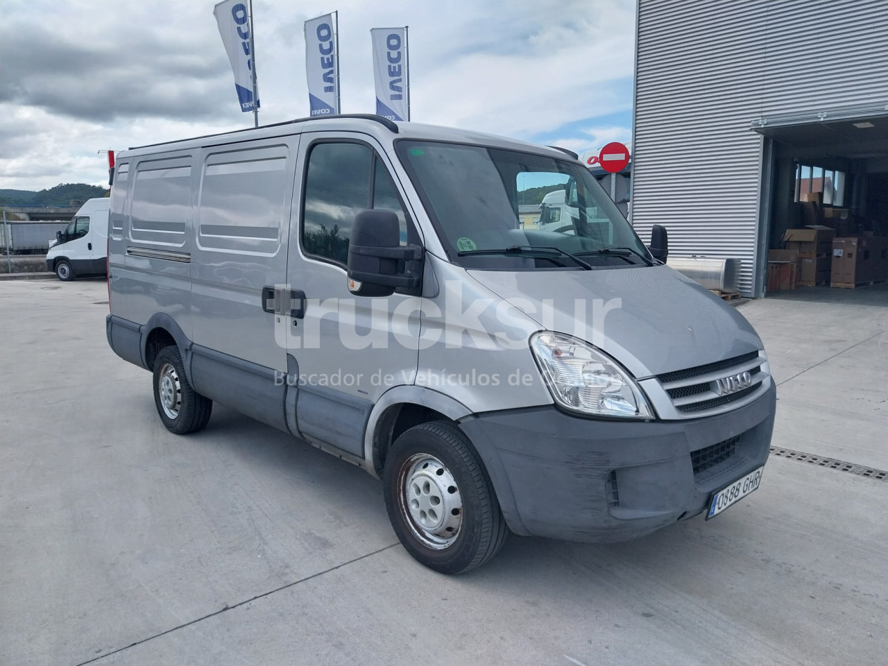 IVECO DAILY 35S12 7M3 - Varebil med kasse: billede 2 IVECO DAILY 35S12 7M3 - Varebil med kasse: billede 2
