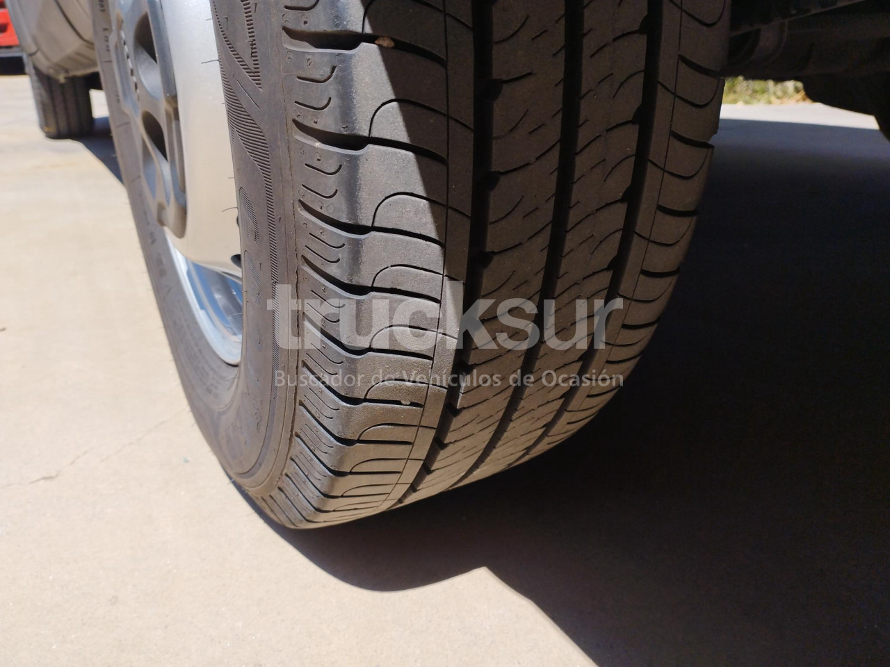 Varebil med kasse IVECO DAILY 35S16 F 12M3: billede 13