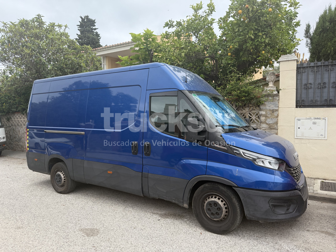 IVECO DAILY 35S16 - Varebil med kasse: billede 1 IVECO DAILY 35S16 - Varebil med kasse: billede 1