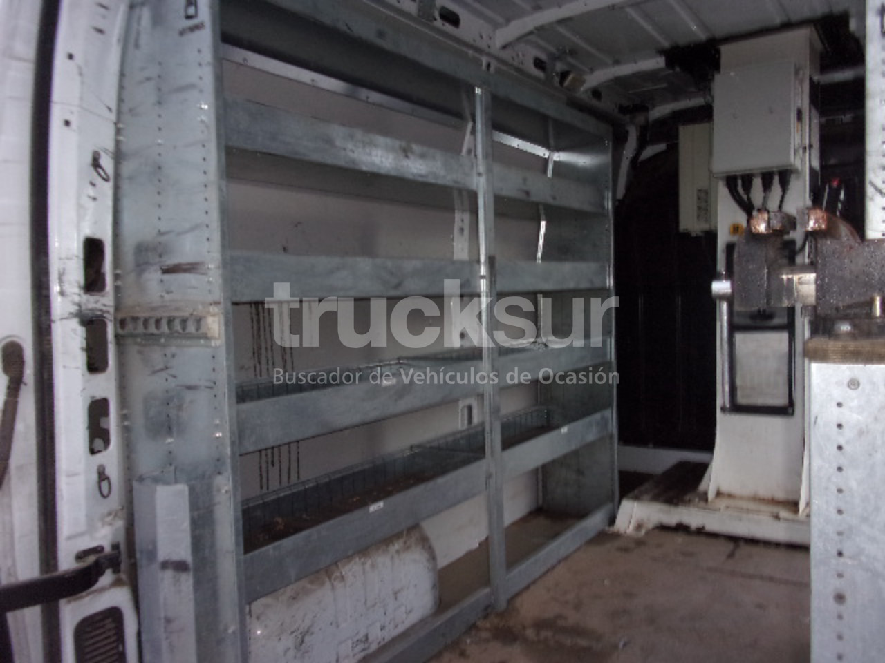 Varebil med kasse RENAULT MASTER 130.35 CESTA: billede 13