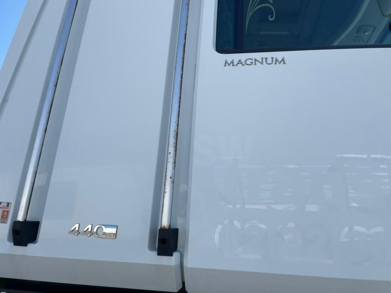 Renault Magnum 440 DXI - Lastbil med lad: billede 5 Renault Magnum 440 DXI - Lastbil med lad: billede 5