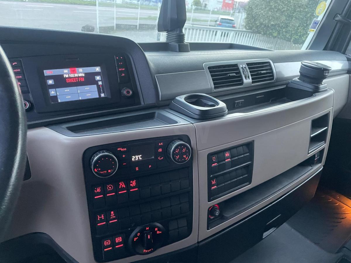 Trækker MAN TGX 18.500: billede 9 Trækker MAN TGX 18.500: billede 9