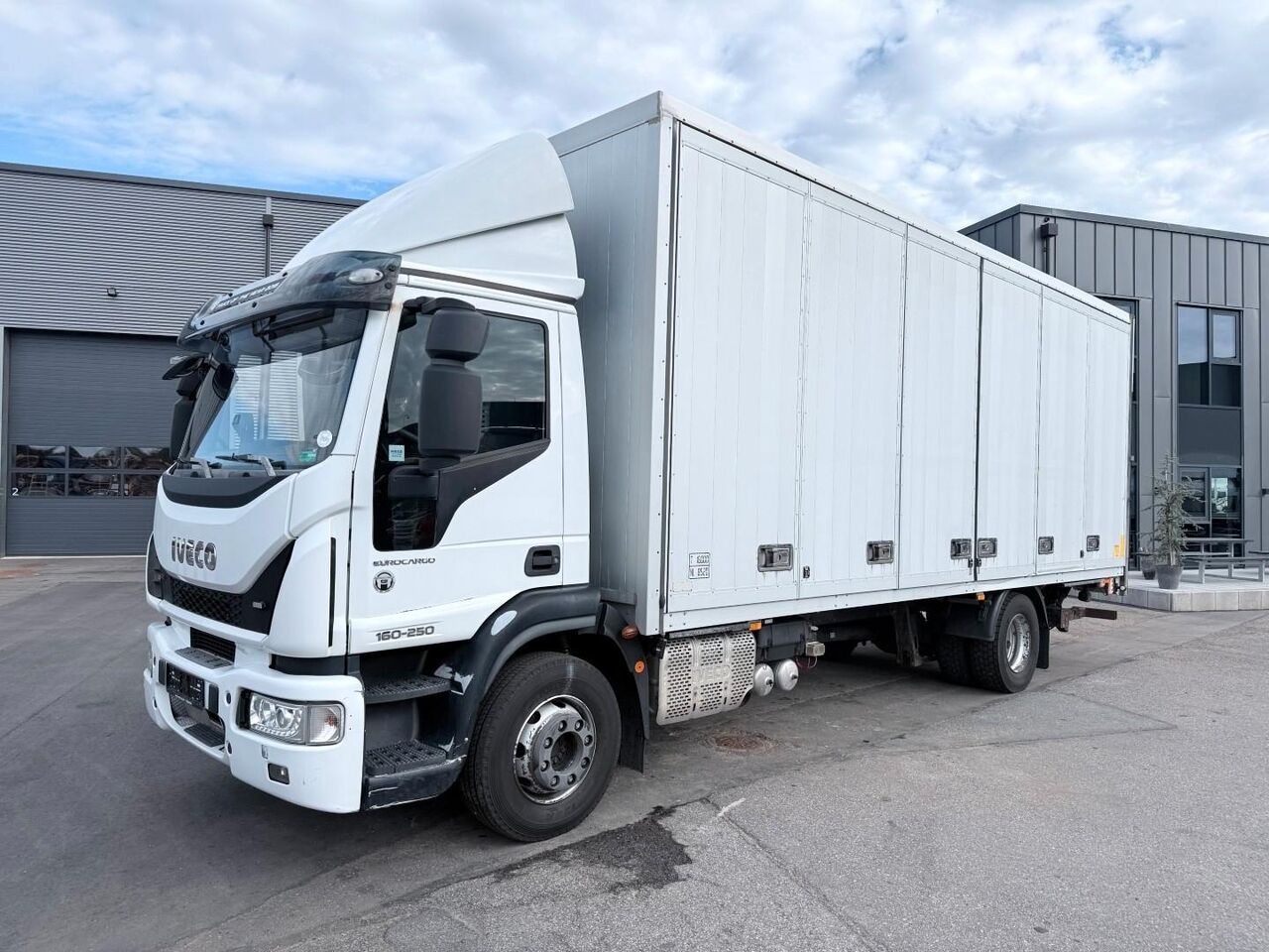 Iveco EuroCargo 160 -250 Side opening 7.3 m / Euro 6 - Lastbil varevogn: billede 1 Iveco EuroCargo 160 -250 Side opening 7.3 m / Euro 6 - Lastbil varevogn: billede 1
