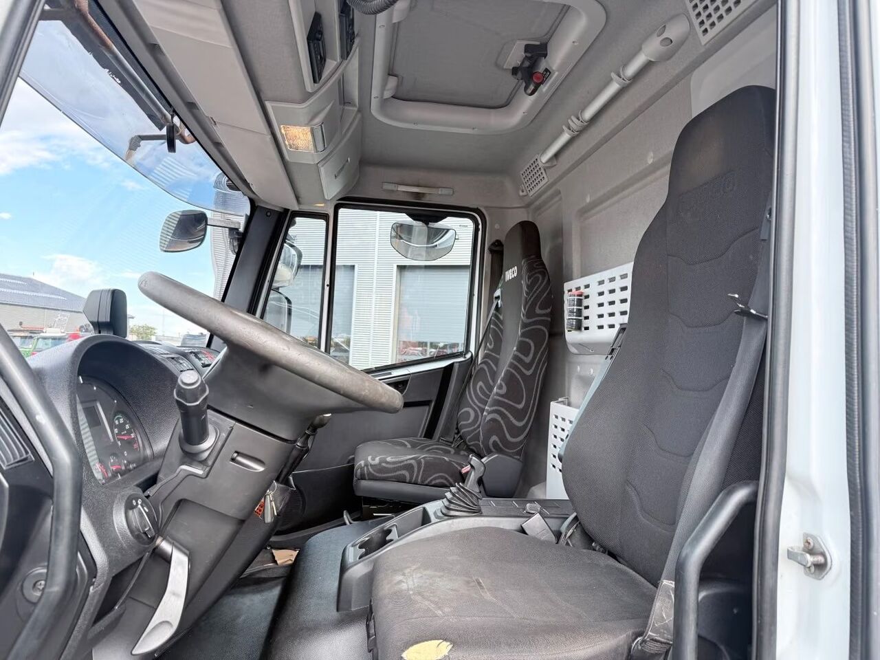 Iveco EuroCargo 160 -250 Side opening 7.3 m / Euro 6 - Lastbil varevogn: billede 5 Iveco EuroCargo 160 -250 Side opening 7.3 m / Euro 6 - Lastbil varevogn: billede 5