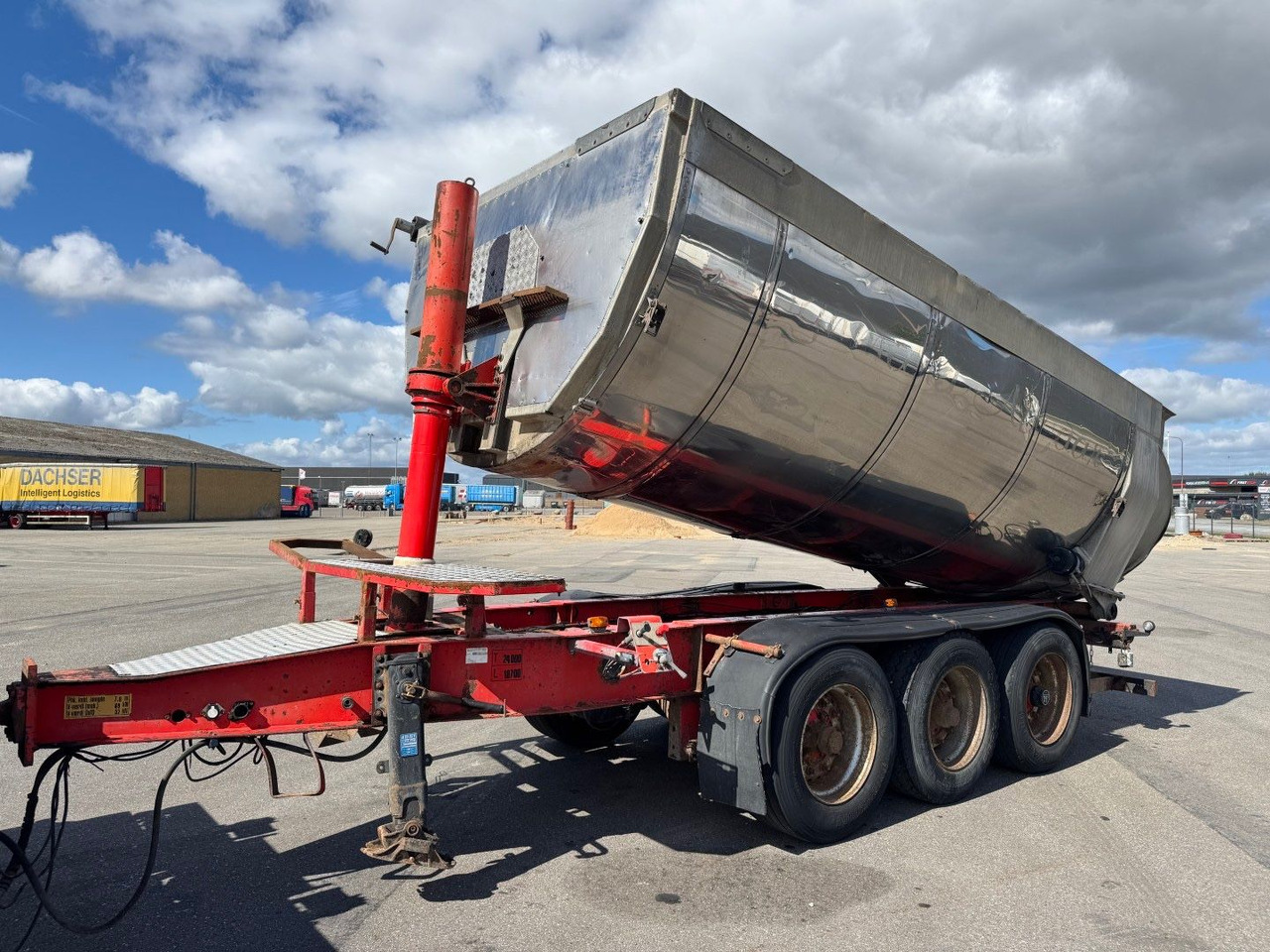 Kel-Berg 3 axle Asphalt tipper / Asphalt Kipper - Tipvogn påhængsvogn: billede 1 Kel-Berg 3 axle Asphalt tipper / Asphalt Kipper - Tipvogn påhængsvogn: billede 1