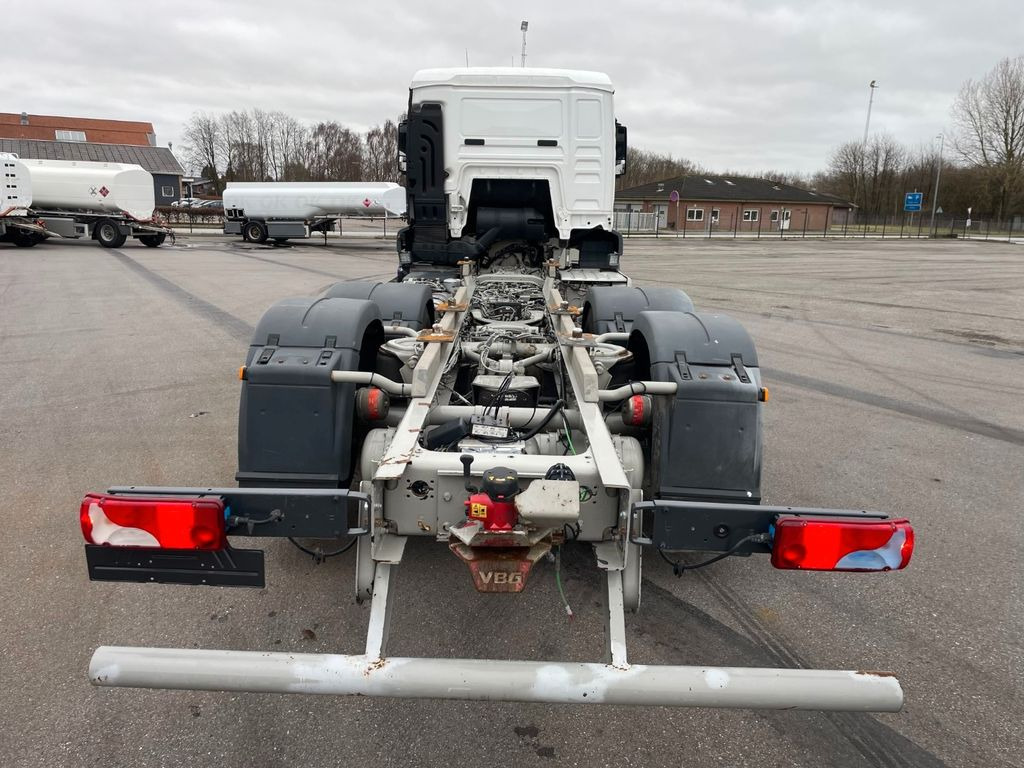 MAN TGS 26.440 6x2*4 Euro 6 Chassis ADR MAN TGS 26.440 6x2*4 Euro 6 Chassis ADR - Lastbil chassis: billede 5 MAN TGS 26.440 6x2*4 Euro 6 Chassis ADR MAN TGS 26.440 6x2*4 Euro 6 Chassis ADR - Lastbil chassis: billede 5
