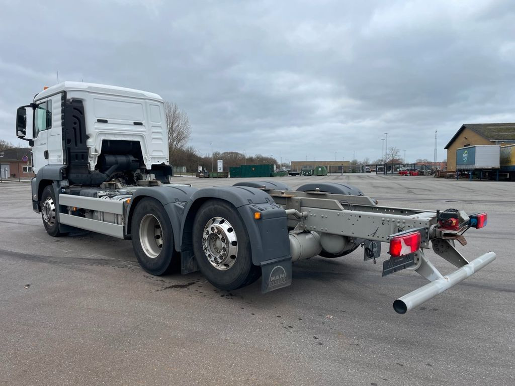 MAN TGS 26.440 6x2*4 Euro 6 Chassis ADR MAN TGS 26.440 6x2*4 Euro 6 Chassis ADR - Lastbil chassis: billede 4 MAN TGS 26.440 6x2*4 Euro 6 Chassis ADR MAN TGS 26.440 6x2*4 Euro 6 Chassis ADR - Lastbil chassis: billede 4