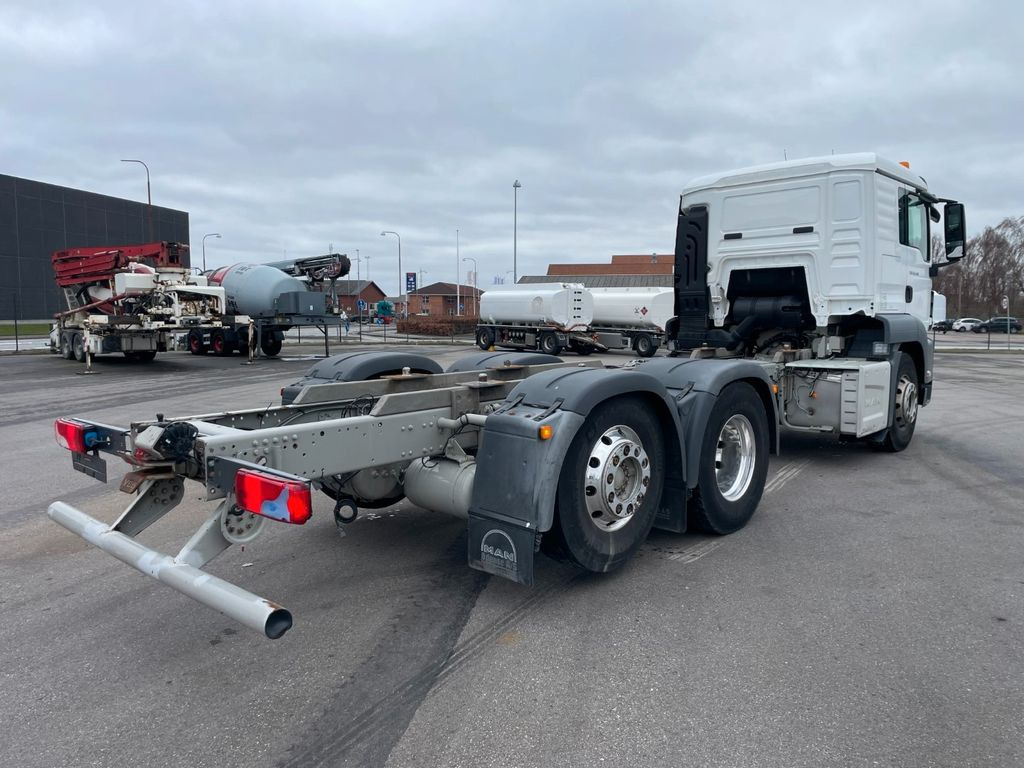 MAN TGS 26.440 6x2*4 Euro 6 Chassis ADR MAN TGS 26.440 6x2*4 Euro 6 Chassis ADR - Lastbil chassis: billede 3 MAN TGS 26.440 6x2*4 Euro 6 Chassis ADR MAN TGS 26.440 6x2*4 Euro 6 Chassis ADR - Lastbil chassis: billede 3