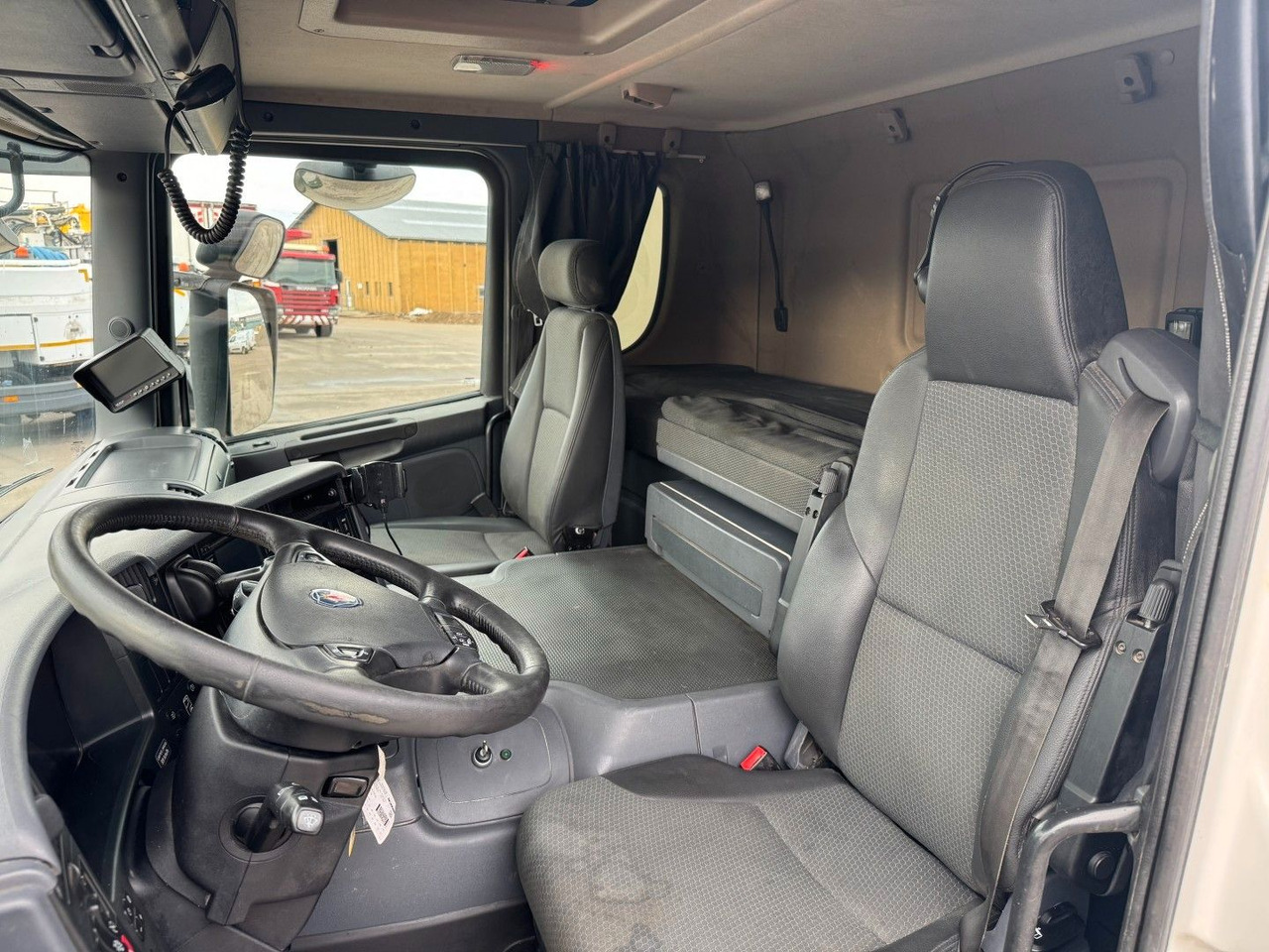 Scania P370 6x4 Liebherr THP140H 24 M4 XH Betonpumpe - Betonpumpe: billede 5 Scania P370 6x4 Liebherr THP140H 24 M4 XH Betonpumpe - Betonpumpe: billede 5