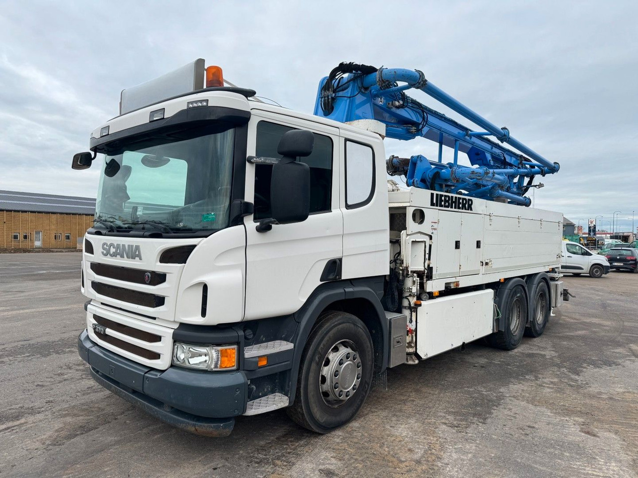 Scania P370 6x4 Liebherr THP140H 24 M4 XH Betonpumpe - Betonpumpe: billede 1 Scania P370 6x4 Liebherr THP140H 24 M4 XH Betonpumpe - Betonpumpe: billede 1