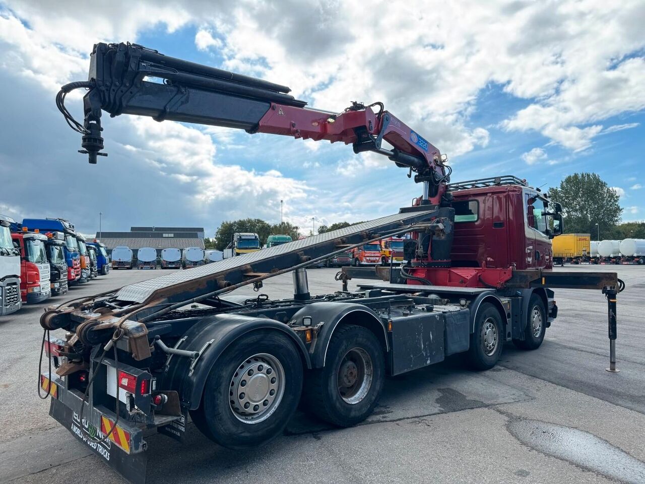 Scania R490 8x2*6 Euro 6 Tipper / Crane HMF 3220 K6 - Lastbil med kran: billede 3 Scania R490 8x2*6 Euro 6 Tipper / Crane HMF 3220 K6 - Lastbil med kran: billede 3