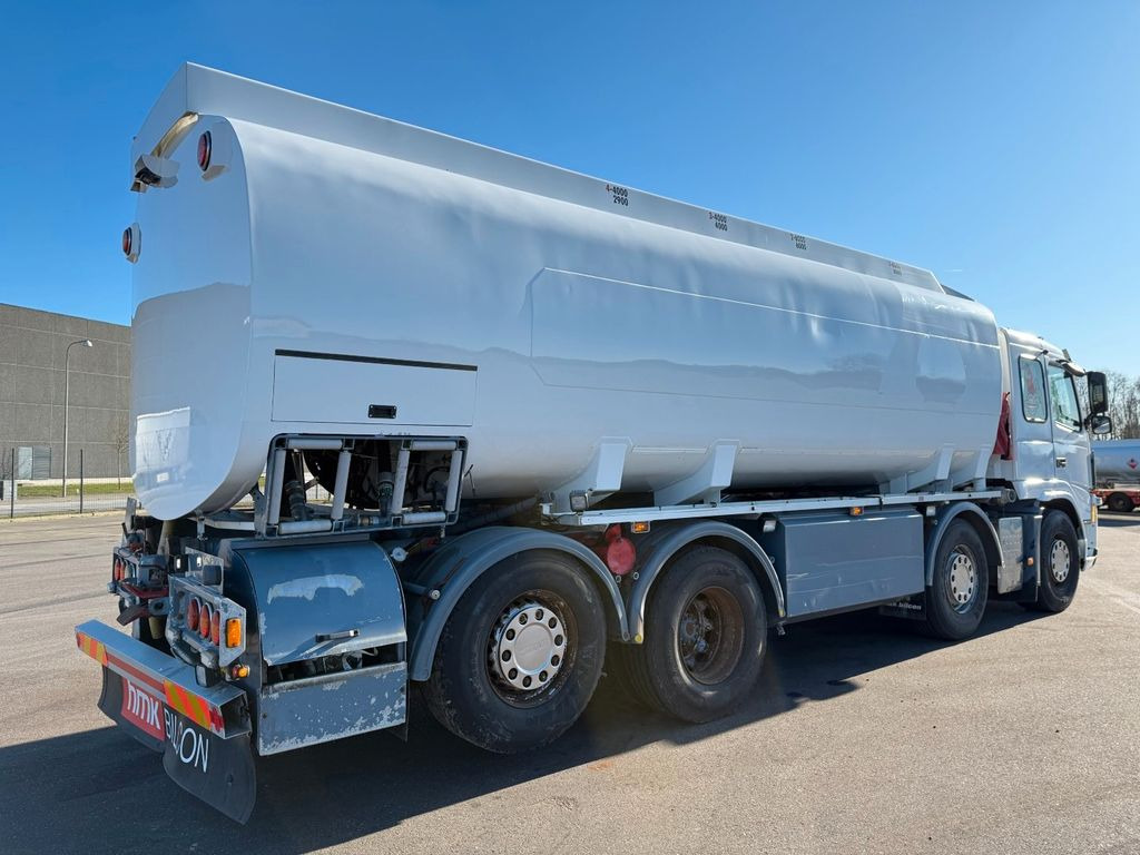Volvo FM460 8x2*6 24.000 l. ADR Tank Volvo FM460 8x2*6 24.000 l. ADR Tanktruck - Tankbil: billede 3 Volvo FM460 8x2*6 24.000 l. ADR Tank Volvo FM460 8x2*6 24.000 l. ADR Tanktruck - Tankbil: billede 3