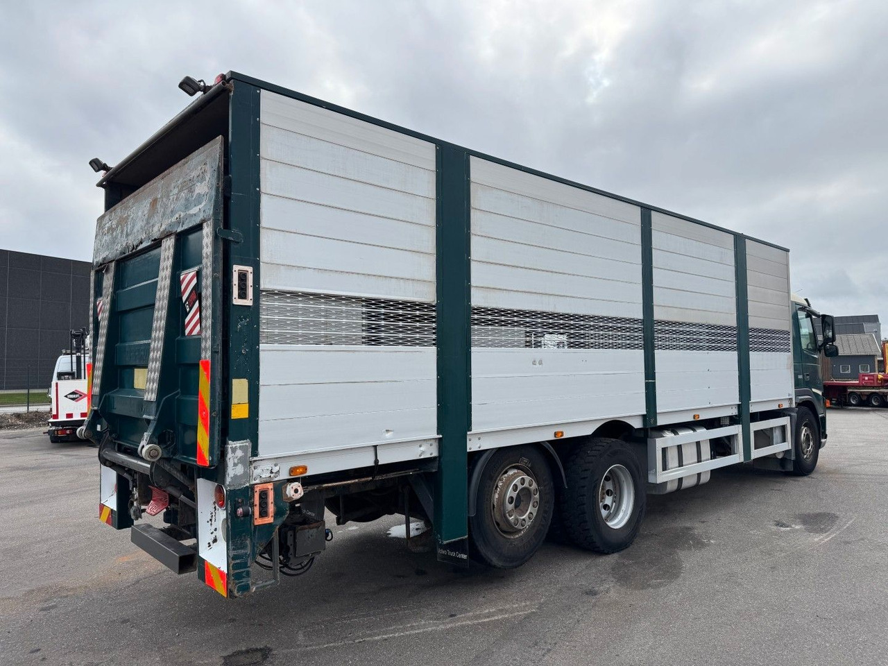 Volvo FM9 380 6x2*4 Tiertransporter / Livestock - Hestetransporter: billede 3 Volvo FM9 380 6x2*4 Tiertransporter / Livestock - Hestetransporter: billede 3
