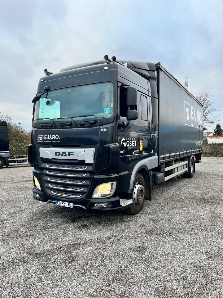 DAF FA45 - Lastbil med presenning: billede 1 DAF FA45 - Lastbil med presenning: billede 1