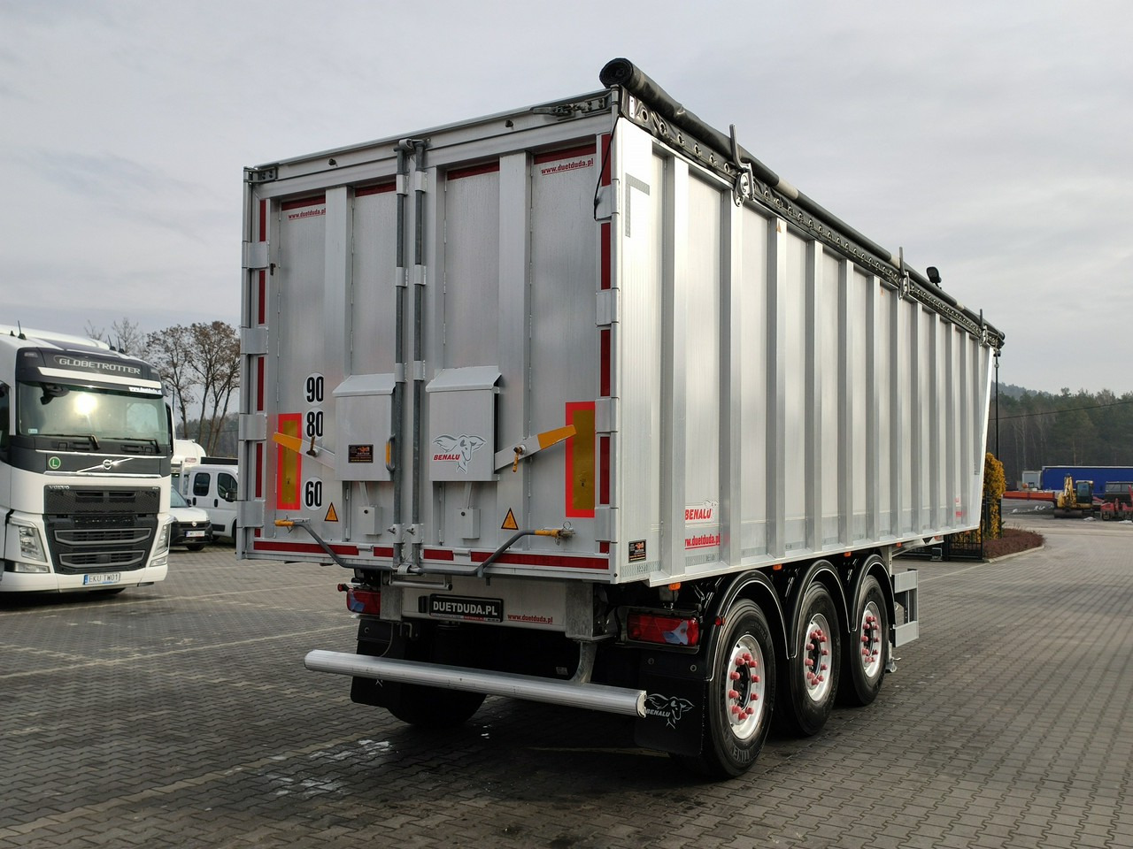 Benalu MULTIRUNNER 87 - Tipvogn sættevogn: billede 5 Benalu MULTIRUNNER 87 - Tipvogn sættevogn: billede 5