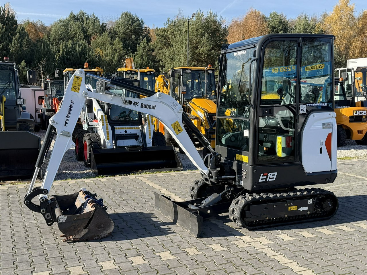 Bobcat E19 Komplet Łyżek Mało Używana Przepracowane tylko 90mth - Minigravemaskine: billede 3 Bobcat E19 Komplet Łyżek Mało Używana Przepracowane tylko 90mth - Minigravemaskine: billede 3