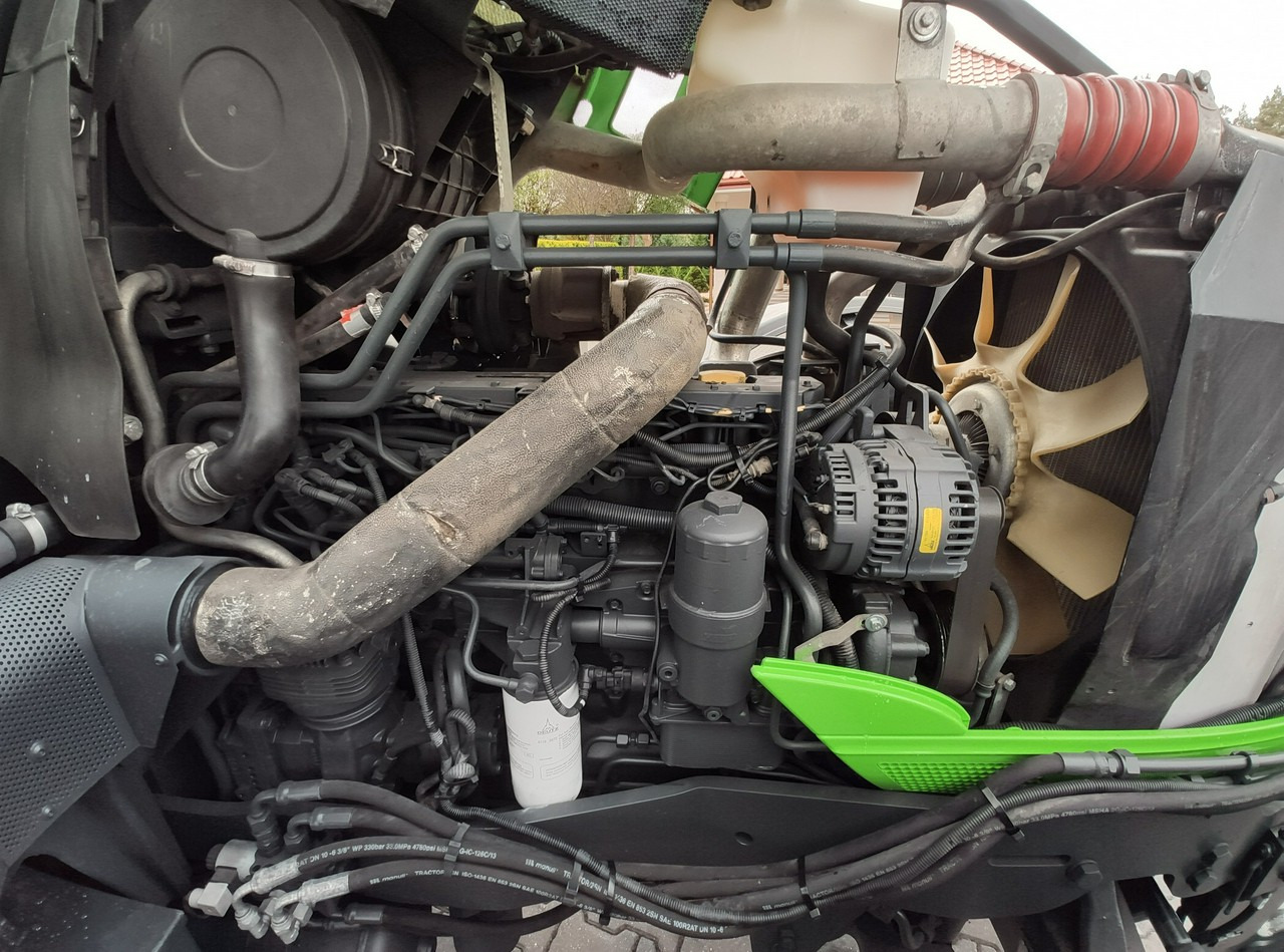 Leje en Deutz Fahr Agrotron M620 4x4 Przedni Tuz Wałek W.O.M Wyjścia do Przyczepy Deutz Fahr Agrotron M620 4x4 Przedni Tuz Wałek W.O.M Wyjścia do Przyczepy: billede 31 Leje en Deutz Fahr Agrotron M620 4x4 Przedni Tuz Wałek W.O.M Wyjścia do Przyczepy Deutz Fahr Agrotron M620 4x4 Przedni Tuz Wałek W.O.M Wyjścia do Przyczepy: billede 31