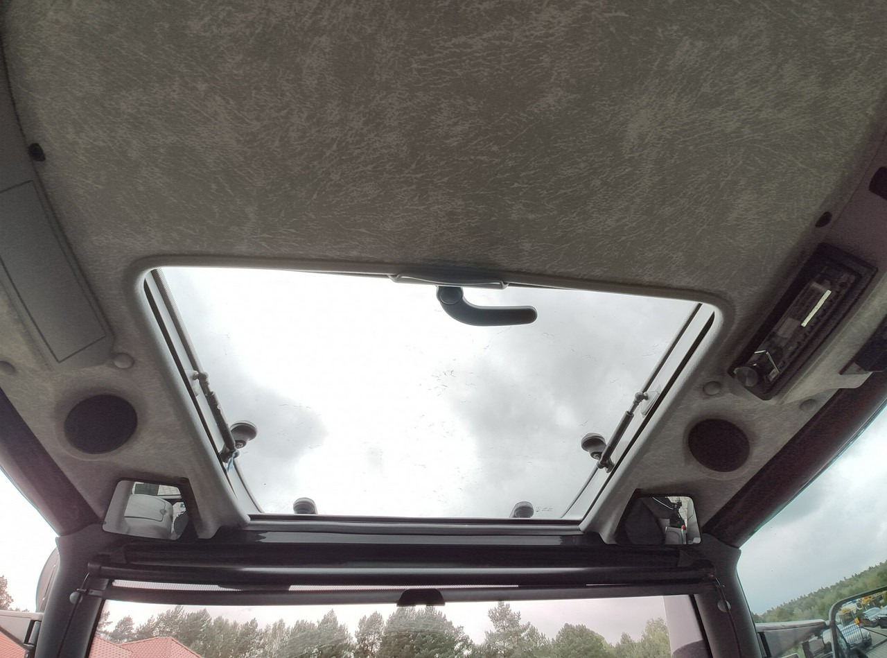 Leje en Deutz Fahr Agrotron M620 4x4 Przedni Tuz Wałek W.O.M Wyjścia do Przyczepy Deutz Fahr Agrotron M620 4x4 Przedni Tuz Wałek W.O.M Wyjścia do Przyczepy: billede 29 Leje en Deutz Fahr Agrotron M620 4x4 Przedni Tuz Wałek W.O.M Wyjścia do Przyczepy Deutz Fahr Agrotron M620 4x4 Przedni Tuz Wałek W.O.M Wyjścia do Przyczepy: billede 29