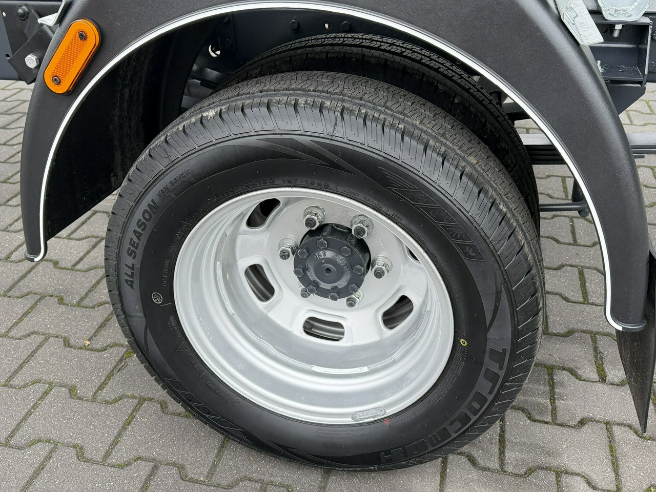 Iveco Daily 35C16 V - Ladbil med tip: billede 5 Iveco Daily 35C16 V - Ladbil med tip: billede 5