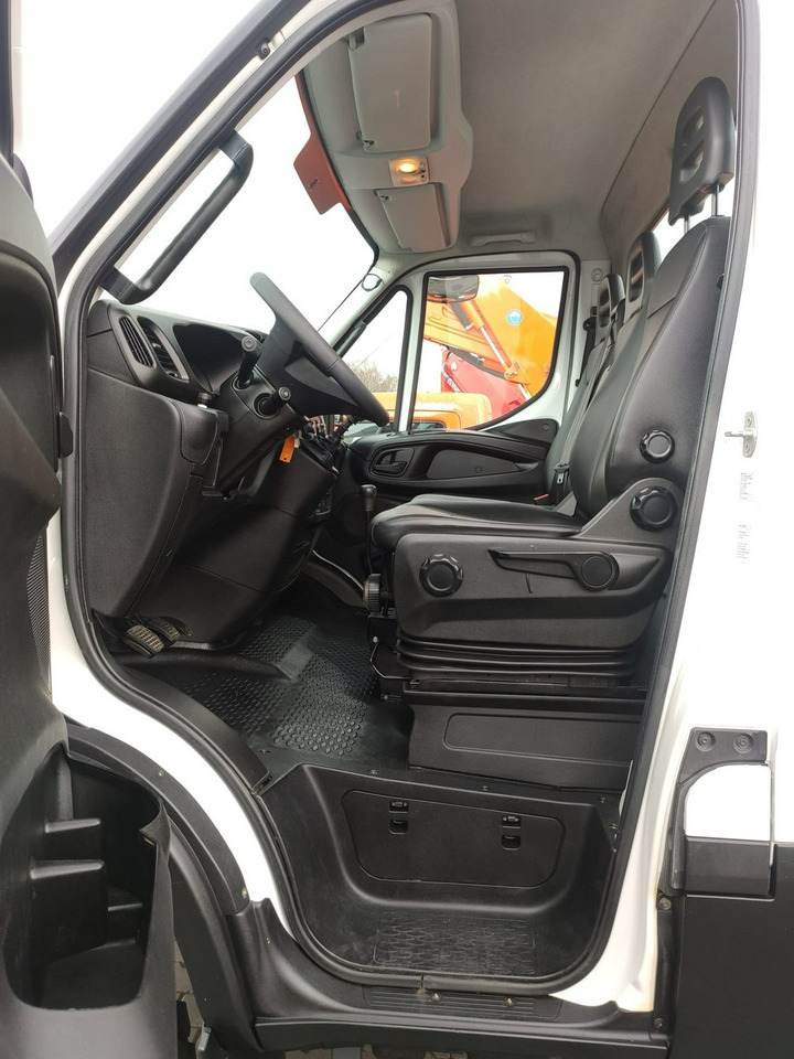 Lastbil med mandskabslift Iveco Daily 55S17W 4x4 Zwyżka 19m Versalift Lat 55 TB Time France: billede 19 Lastbil med mandskabslift Iveco Daily 55S17W 4x4 Zwyżka 19m Versalift Lat 55 TB Time France: billede 19