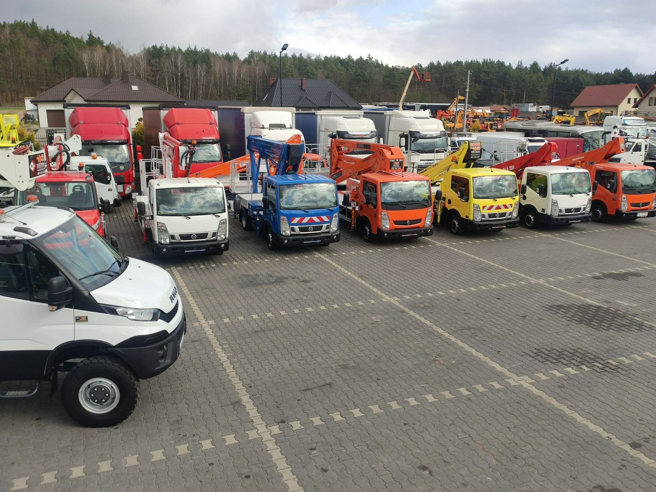 Lastbil med mandskabslift Iveco Daily 55S17W 4x4 Zwyżka 19m Versalift Lat 55 TB Time France: billede 28 Lastbil med mandskabslift Iveco Daily 55S17W 4x4 Zwyżka 19m Versalift Lat 55 TB Time France: billede 28