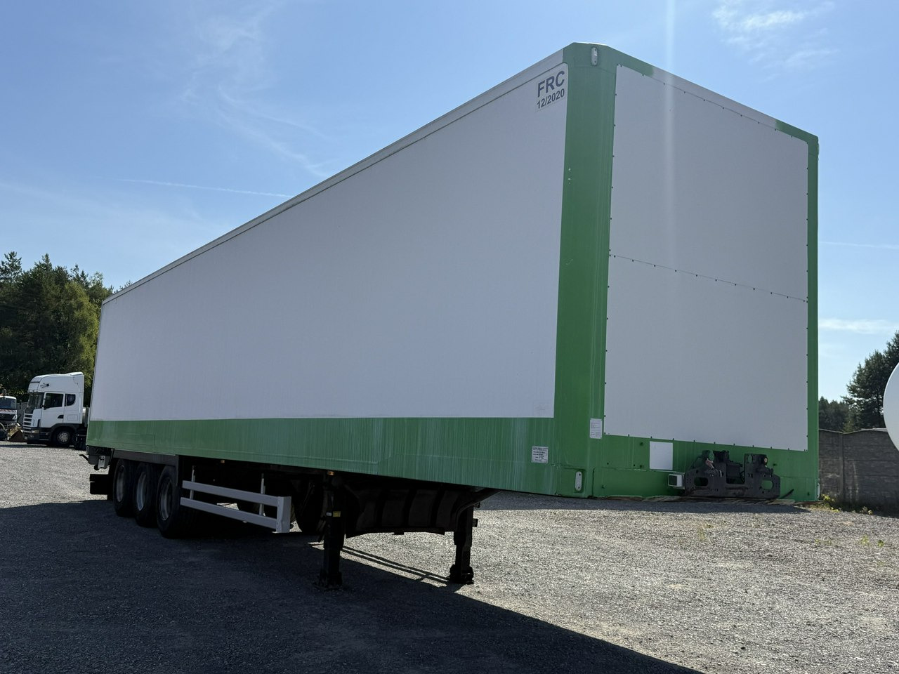 Lamberet SR2 Kontener Tył Drzwi Izoterma Chłodnia bez Agregatu - Isotermisk sættevogn: billede 4 Lamberet SR2 Kontener Tył Drzwi Izoterma Chłodnia bez Agregatu - Isotermisk sættevogn: billede 4