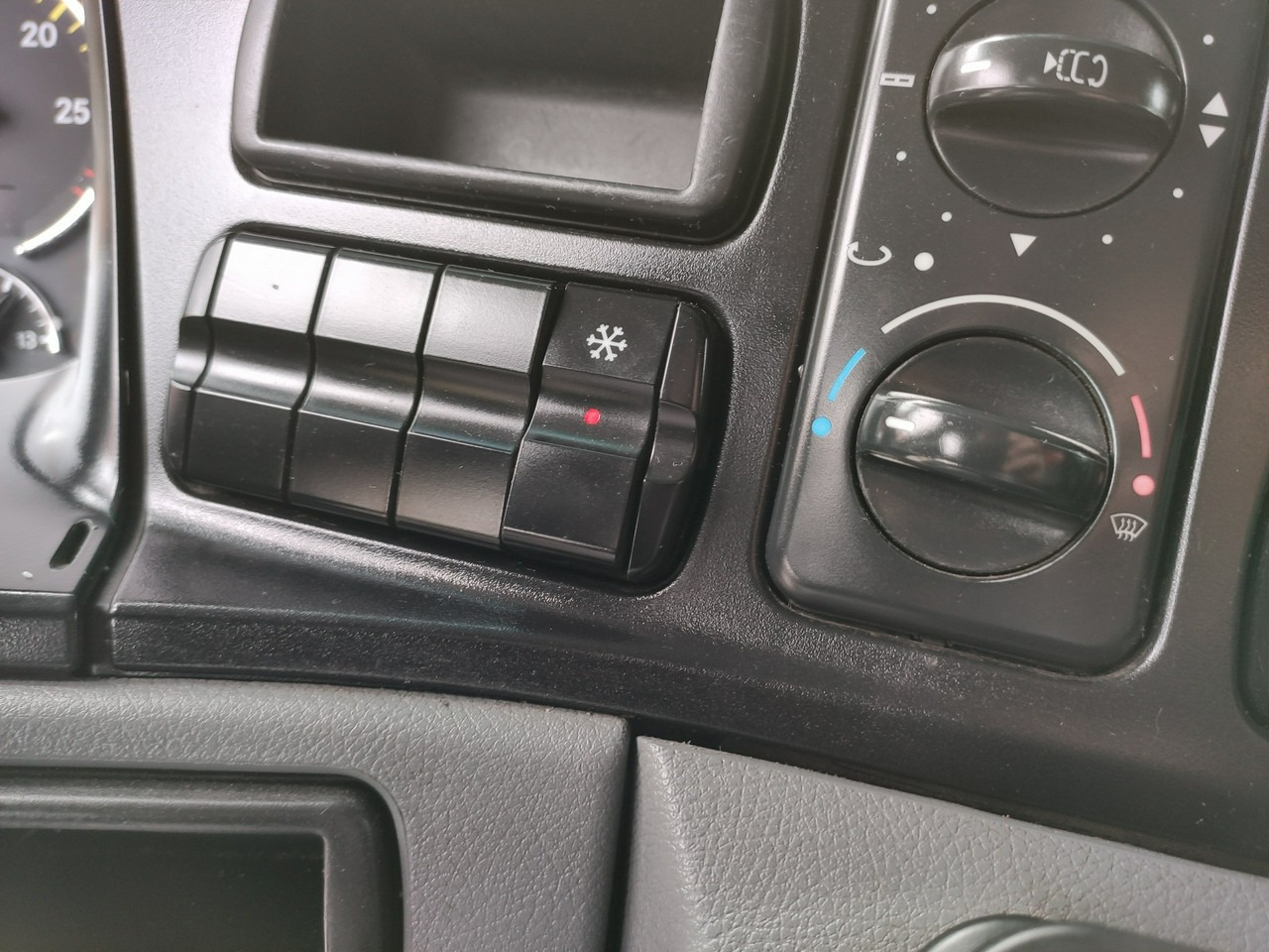 Tipvogn lastbil Mercedes Actros 4141 8x6 Wywrot SKIBICKI Automat EPS ze Sprzegłem !!!: billede 45 Tipvogn lastbil Mercedes Actros 4141 8x6 Wywrot SKIBICKI Automat EPS ze Sprzegłem !!!: billede 45