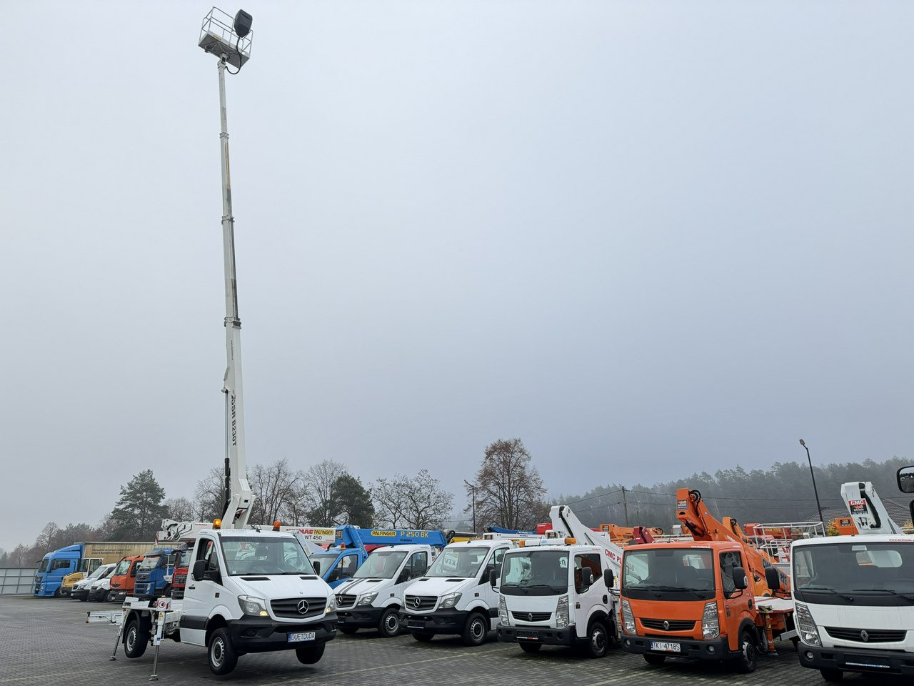 Mercedes Sprinter - Lastbil med mandskabslift: billede 5 Mercedes Sprinter - Lastbil med mandskabslift: billede 5