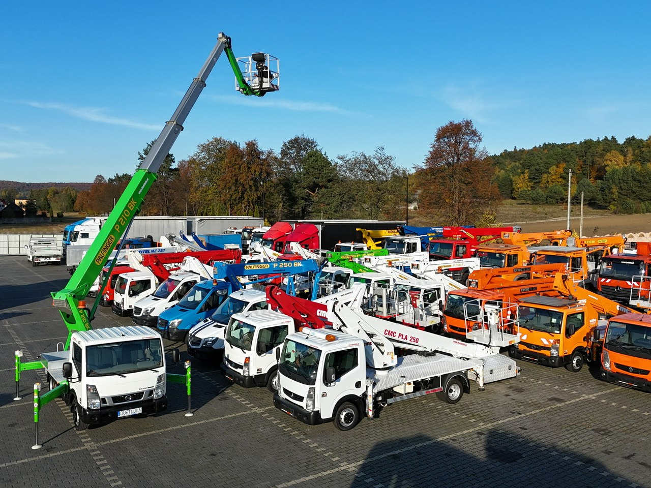 Nissan Cabstar Zwyżka Podnośnik Koszowy PALFINGER P210 BK UDT - Lastbil med mandskabslift: billede 3 Nissan Cabstar Zwyżka Podnośnik Koszowy PALFINGER P210 BK UDT - Lastbil med mandskabslift: billede 3