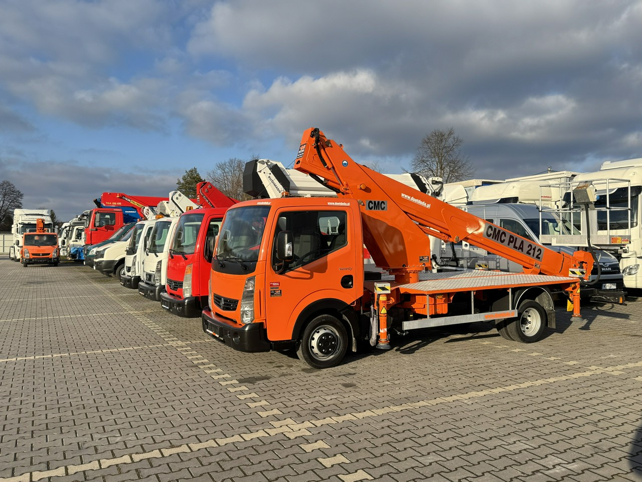 Renault Maxity - Lastbil med mandskabslift: billede 1 Renault Maxity - Lastbil med mandskabslift: billede 1