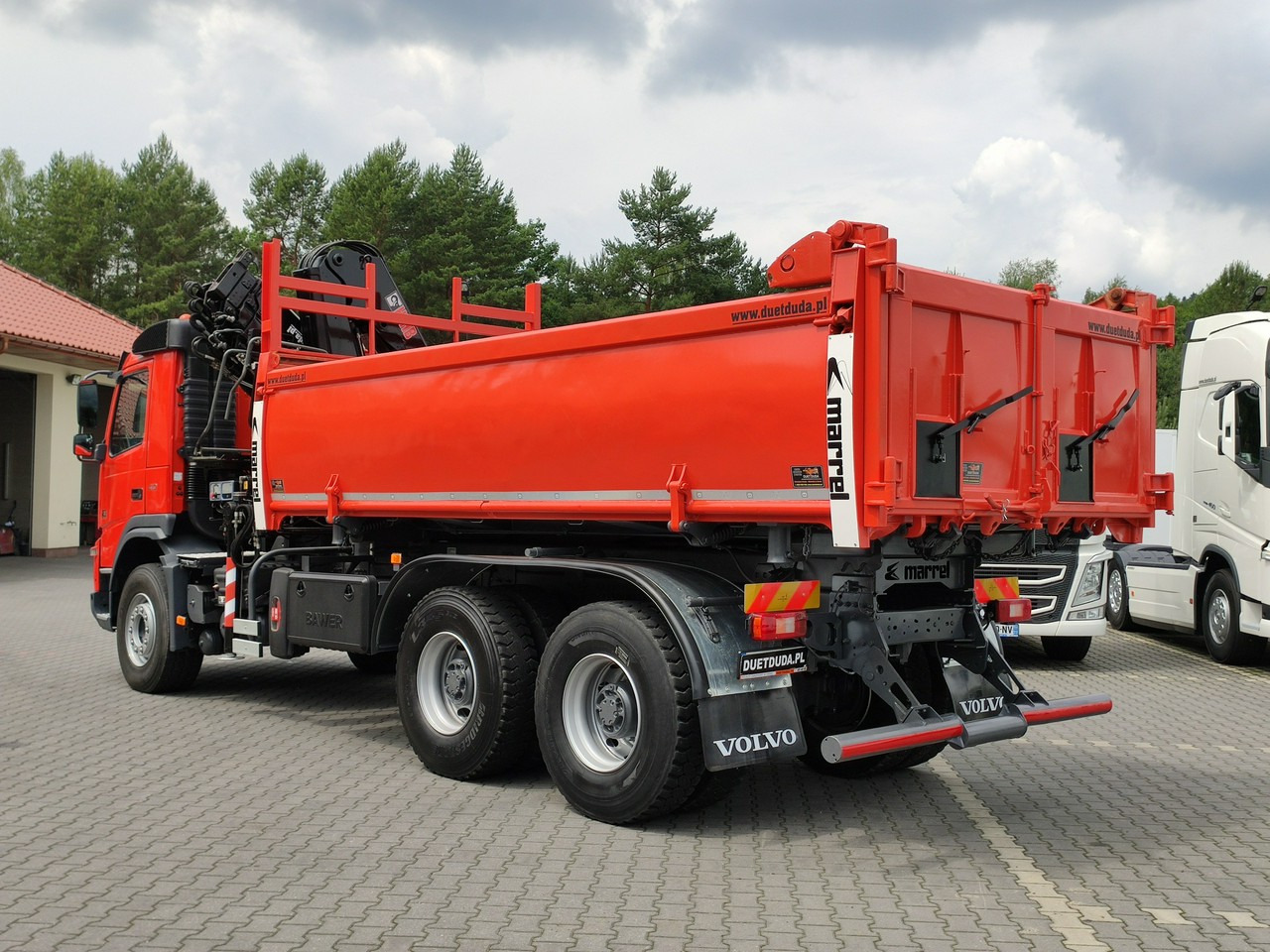 Tipvogn lastbil, Lastbil med kran Volvo FMX 410 6x4 13L HDS Radiowy Hydroburta: billede 9 Tipvogn lastbil, Lastbil med kran Volvo FMX 410 6x4 13L HDS Radiowy Hydroburta: billede 9