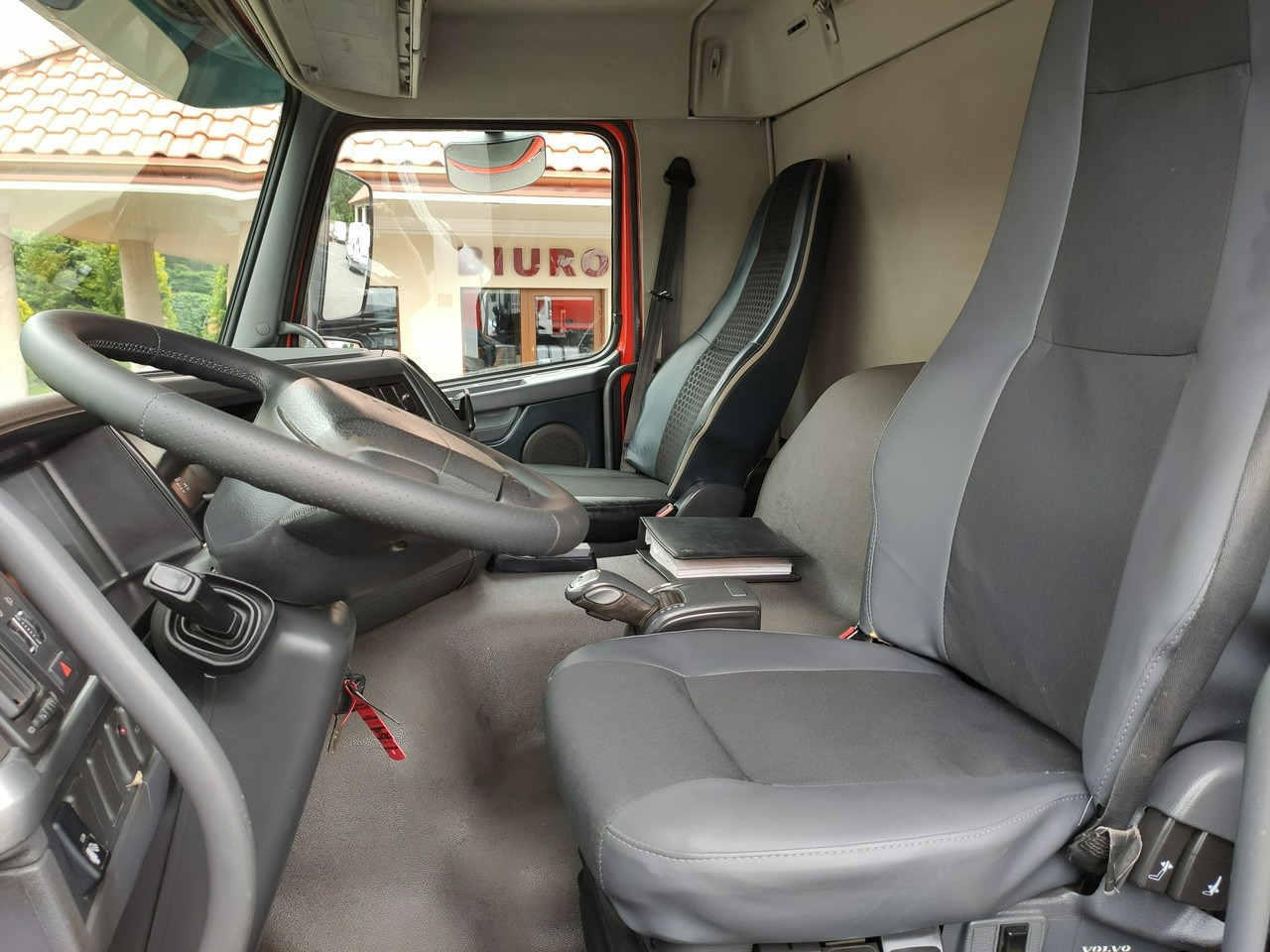 Tipvogn lastbil, Lastbil med kran Volvo FMX 410 6x4 13L HDS Radiowy Hydroburta: billede 29 Tipvogn lastbil, Lastbil med kran Volvo FMX 410 6x4 13L HDS Radiowy Hydroburta: billede 29