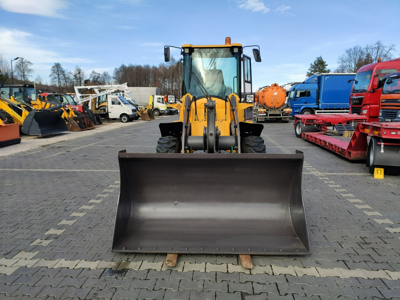 Volvo L30B Pro Unikat Stan Tylko 5380 mth - Gummihjulslæsser: billede 4 Volvo L30B Pro Unikat Stan Tylko 5380 mth - Gummihjulslæsser: billede 4